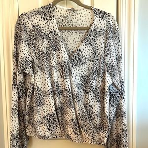 BNWT black and white floral faux wrap top